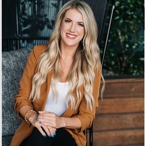 Meet your Posher, Megan